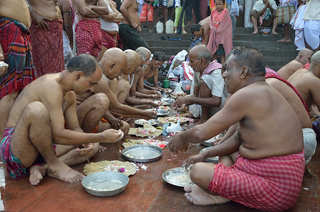 preparation of pindas Hindu ceremony Shraddha, Shraddha, Pindas