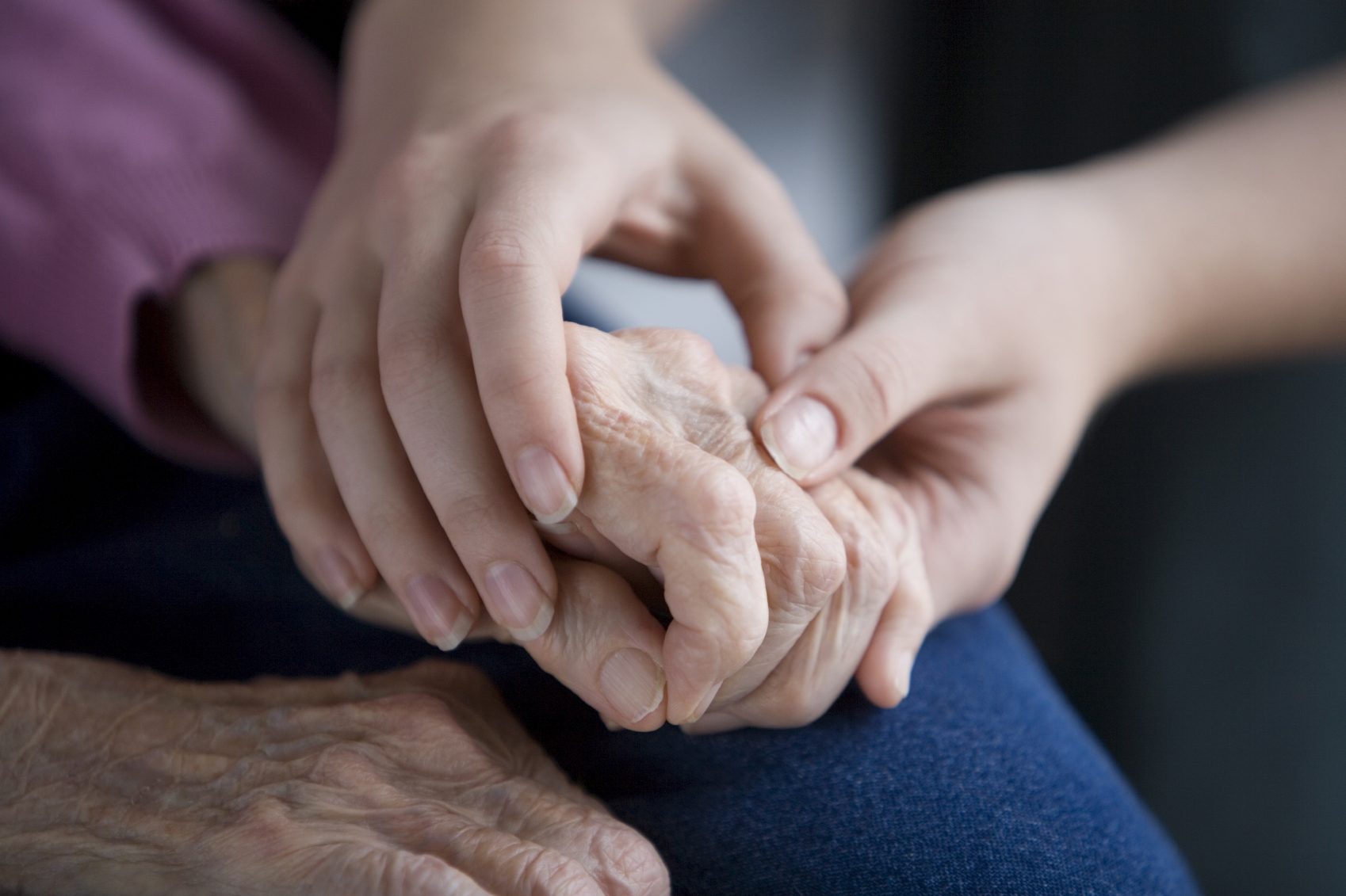 Learning from Grief with a Little Help from Some Trusted and Trained FriendsEnlisting the help of a grief coach can greatly aid those struggling with grief in the ability to gain guidance and insight from a friendly professional