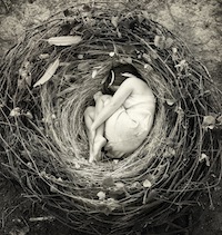 How Does Grief Affect the Creative Process? (Interview)A fine art photographer discusses how art helped her cope with the sudden death of her fiancé
