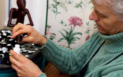Can Aromatherapy and Reiki Help with Terminal Illness and End-of-Life Care? (Interview)How aromatherapy and reiki promote healing through nature