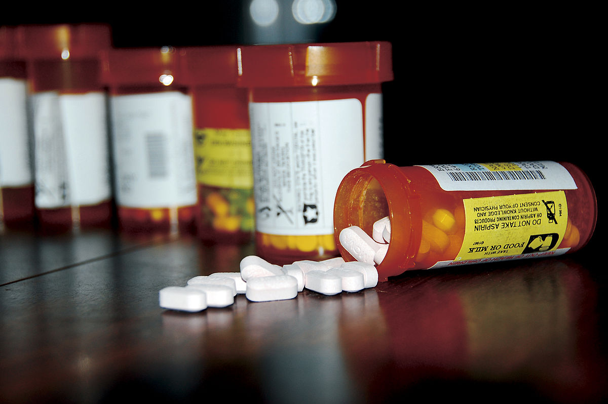 Medications that may lead to opioid misuse in the elderly