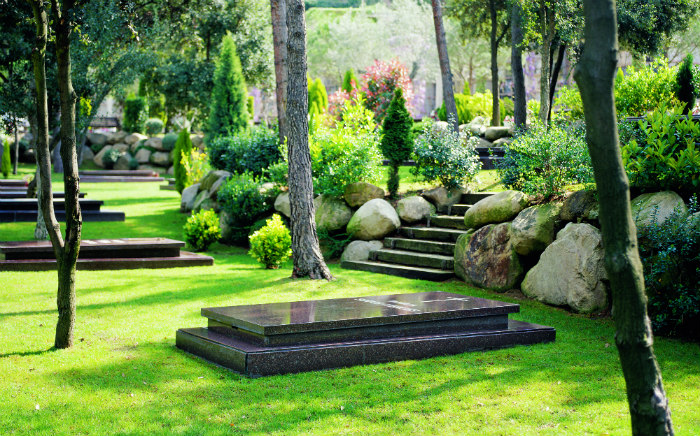 View of the Cementiri Parc Roques Blanques.