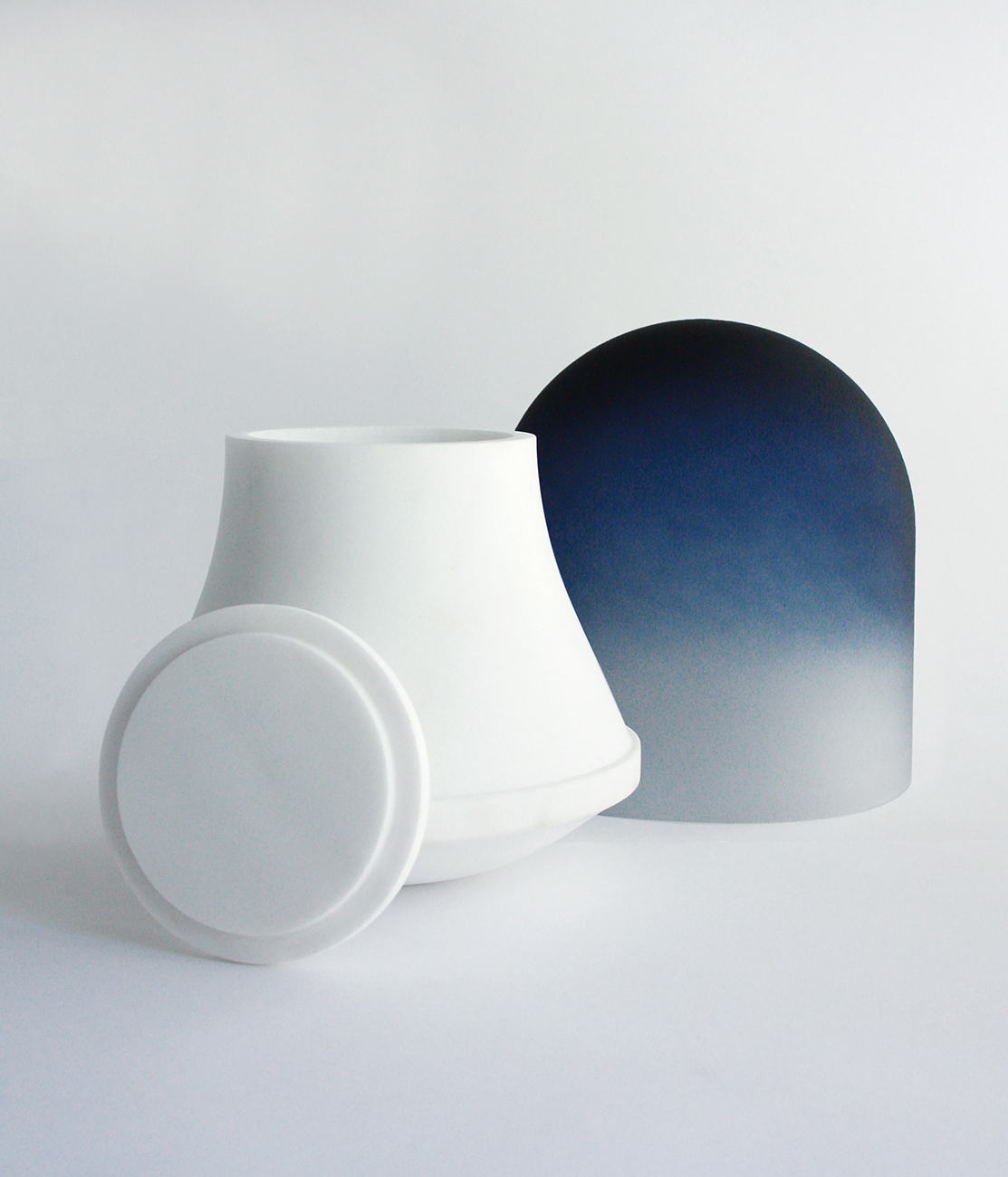 Image of Maria Tyakina's Modern Urn