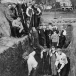 mass grave spanish flu
