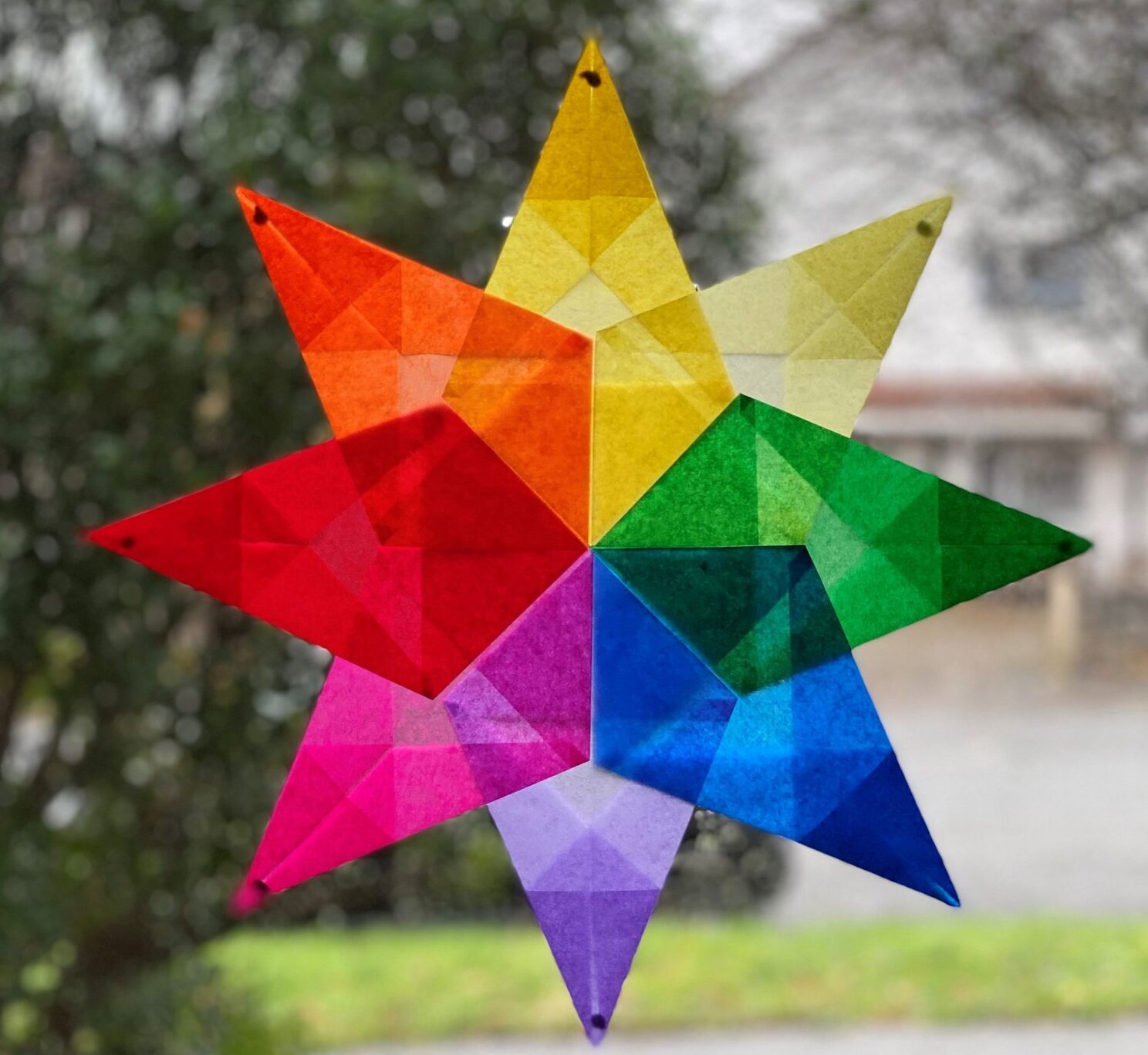 Stars made out of tissue paper are easily created memorials