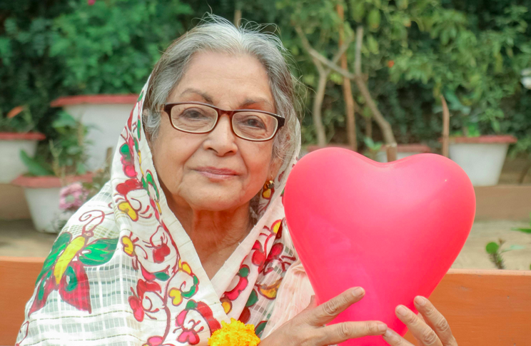 “Summons”Peaceful activism opens arms for grief and mourning in a beautiful poem